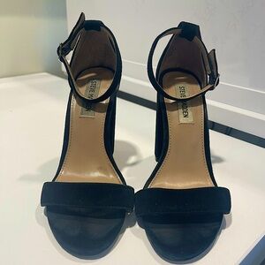 Steve Madden Carrson Heel - Size 8 - black and suede